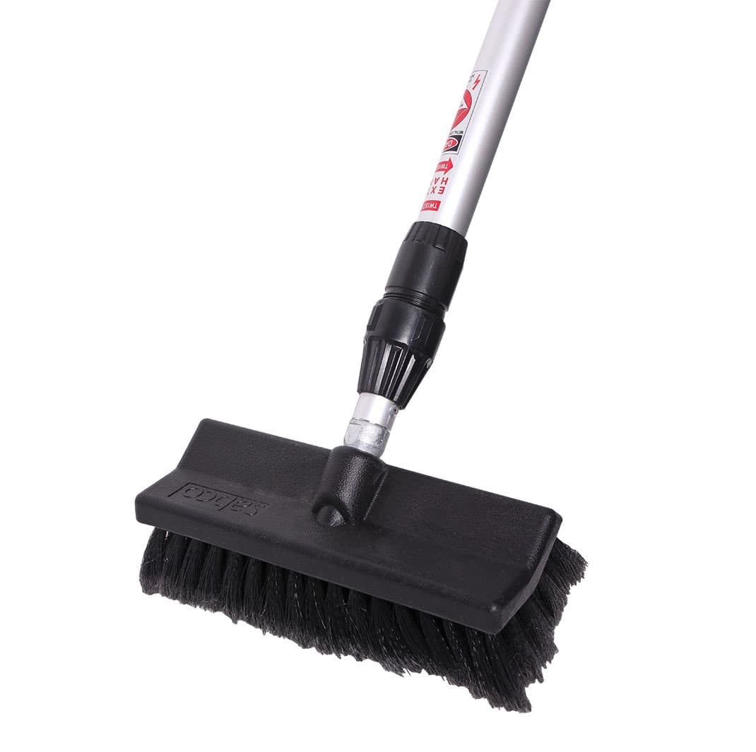 Truck & Caravan Brush